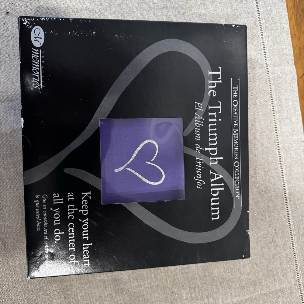 RETIRED Creative Memories 7x7 The Triumph Purple Heart Scrapbook Album